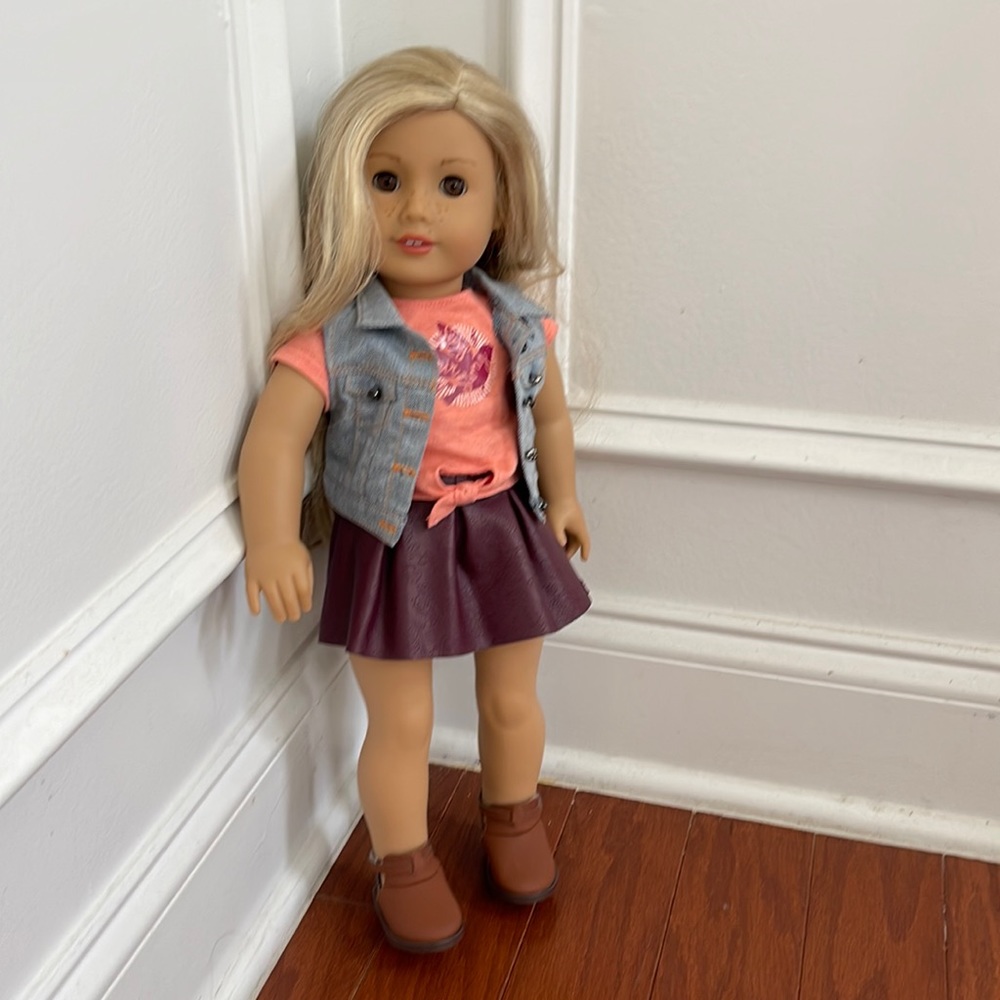American Girl Doll Tenney Grant & book